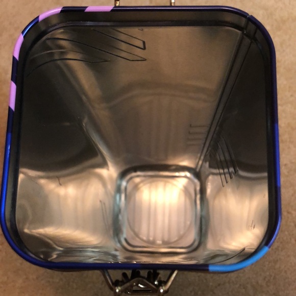 GREY GOOSE VODKA TIN - Picture 9 of 12